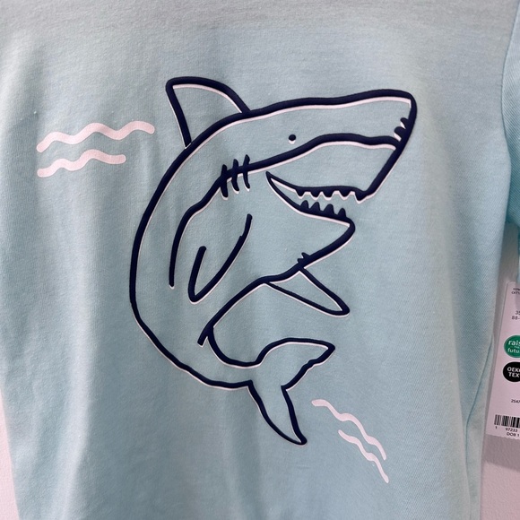 NWT Carter's 2 Piece Shark Outfit Set - Picture 4 of 10